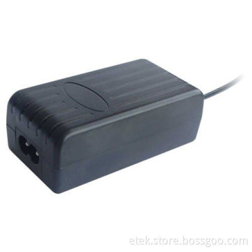 25W Switching Power Adapter with 90 to 264V AC Input Voltages/1.3A Input Current with UL Approval